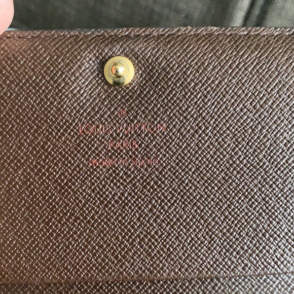 ***SOLD*** Louis Vuitton DE Porte Tresor - Picture 4 of 8